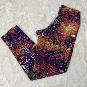 Liquido Arizona Print Crops